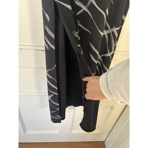 Vintage Cache Geometric Design Maxi Skirt Womens Size 12 Black White USA NWT - Picture 2 of 9